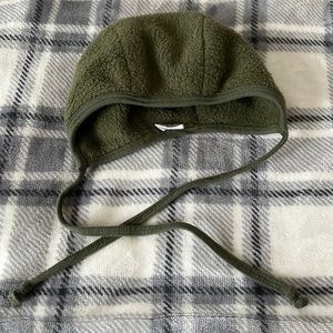 Fleece baby bonnet